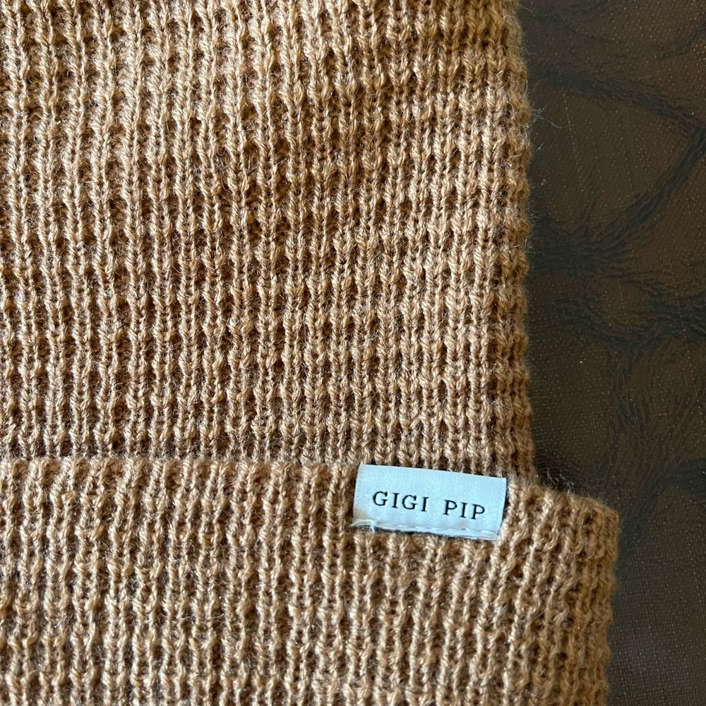GIGI PIP Tan Knit Beanie